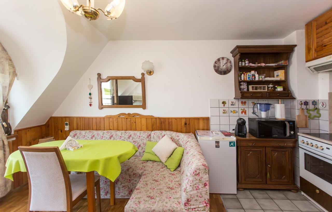 Bella Vista - Cosy 1bd Flat With A Big Terrace Sofia
